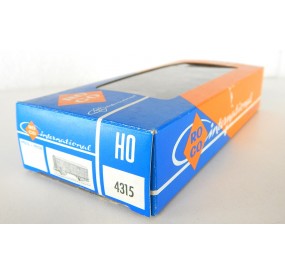 4315 ROCO WAGON COUVERT A ESSIEUX SNCF ETAT NEUF EN BOITE