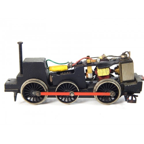 Réf 17587 HORNBY UN BLOC BOGIE MOTEUR BON ETAT DESTINATION INCONNUE HO