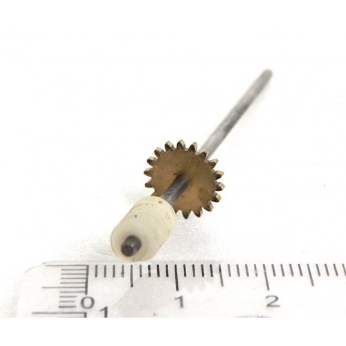 JOUEF AXE DE VAPEUR 040 TA LONG 60 mm AVEC PIGNON LAITON HO