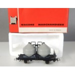 JOUEF UN WAGON CIMENTIER GRIS NEUF EN BOITE ROUGE REF 6420 HO