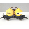 UN WAGON CIMENTIER JAUNE A ESSIEUX CIMENT FRANCAIS JOUEF HO SANS BOITE