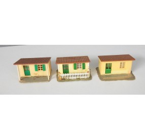 LOT DE 3 PETITES CABANES MAQUETTES HO