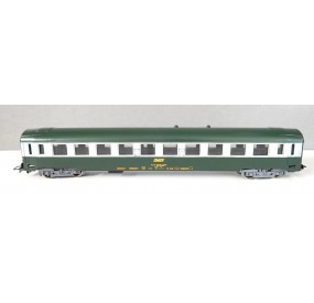 JOUEF VOITURE UIC VERTE 2 CL TOIT VERT B 10 - HO SANS BOITE