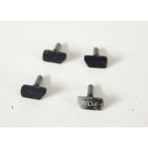 Ref 17207 4 TAMPONS EN METAL LOCOMOTIVE MARQUE INCONNUE HO