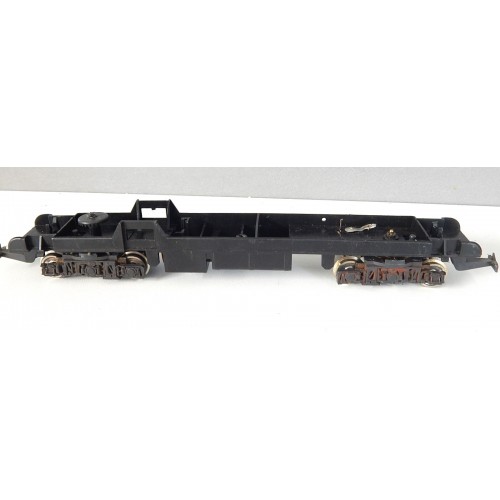 Réf 17957 UN CHASSIS CC 72001 AVEC BOGIES TRES BON ETAT - HO