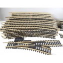 18001- GEGE GROS LOT DE RAILS COURBES ET DROITE LAITON + AIGUILLAGE ANCIEN HO