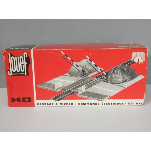 REF 676 JOUEF PASSAGE A NIVEAU A COMMANDE ELECTRIQUE NEUF EN BOITE ROUGE HO
