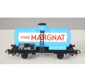 JOUEF UN WAGON CITERNE A ESSIEUX MARGNAT HO SANS BOITE