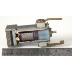 Réf 9551 UN MOTEUR 3 POLES FIN ET LONG JOUEF + LONGUE BROCHES HO