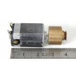 REF 18044 - PETIT MOTEUR BUHLER SIMPLE AXE + VOLANT INERTIE POULIE HO
