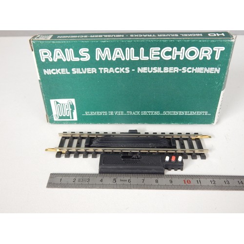 Réf 479158 JOUEF DECROCHE WAGON ELECTRIQUE RAILS MAILLECHORT HO EN BOITE