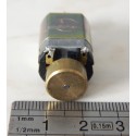 Réf 18094- PETIT MOTEUR BUHLER + VOLANT INERTIE JOUEF ROCO LIMA HO