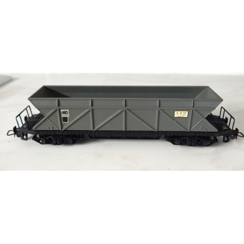 ref 18096 WAGON HORNBY TREMIE A BOGIES TRES BON ETAT SANS BOITE