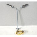 Réf 18110 UN LAMPADAIRE DOUBLE AVEC LAMPE MARQUE INCONNUE HO