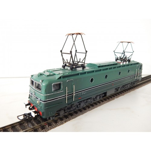 Réf 6372 HORNBY LOCOMOTIVE CC 7121 ECLAIRAGE LEDS ETAT NEUVE SAN BOITE HO