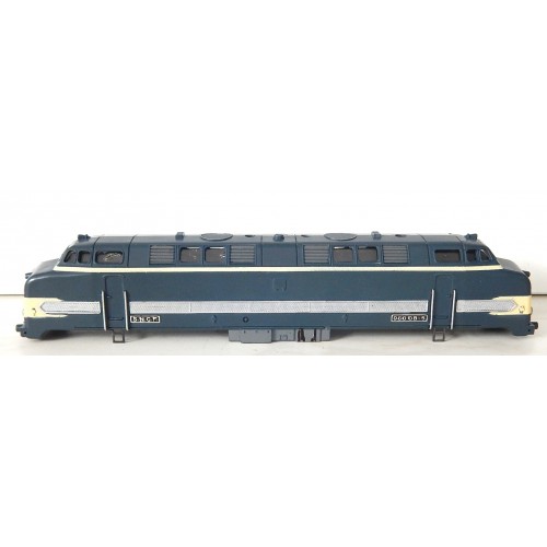 Réf 18175 HORNBY UNE CAISSE DE LOCOMOTIVE DIESEL 060 BD 5 SNCF HO