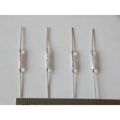 lot de 4 interupteurs a lame souple ILS 14 mm train HO
