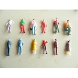 30 personnages peints debout - HO