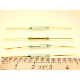 lot de 4 interupteurs a lame souple ILS 14 mm tige cuivre couleur verte- HO