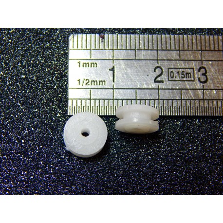 2 POULIES DIAMETRE INTERIEUR 6mm DIAMETRE EXTERIEUR 9,2mm AXE 2 MM