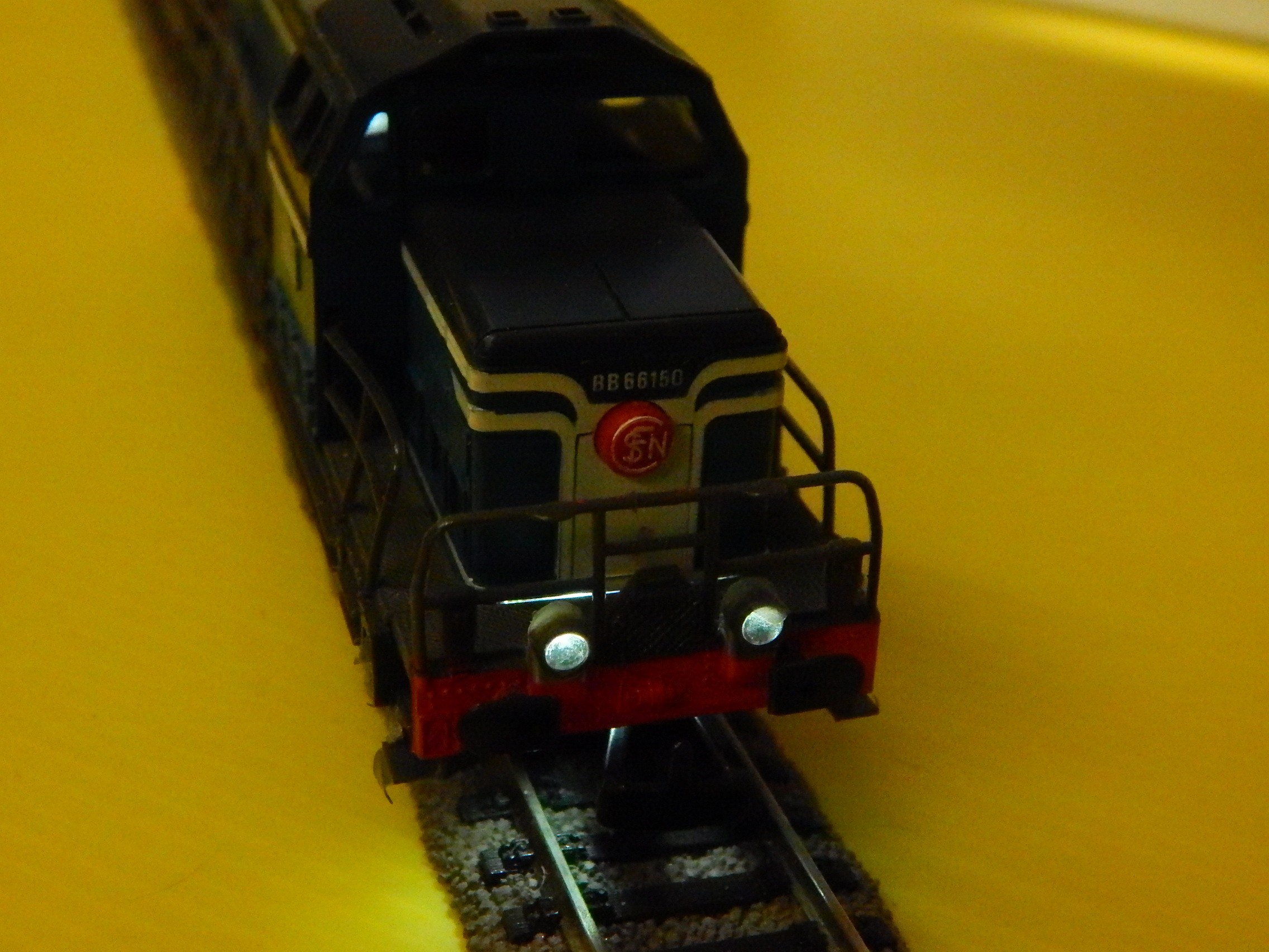 Locomotive Jouef N°2 BB 66150 Complète Avec éclairage Réversible - Occasion