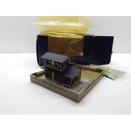 1 MAQUETTE PAVILLON TOMY ECHELLE N 1/160 EN BOITE 