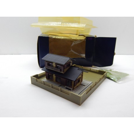 1 MAQUETTE PAVILLON TOMY ECHELLE N 1/160 EN BOITE 