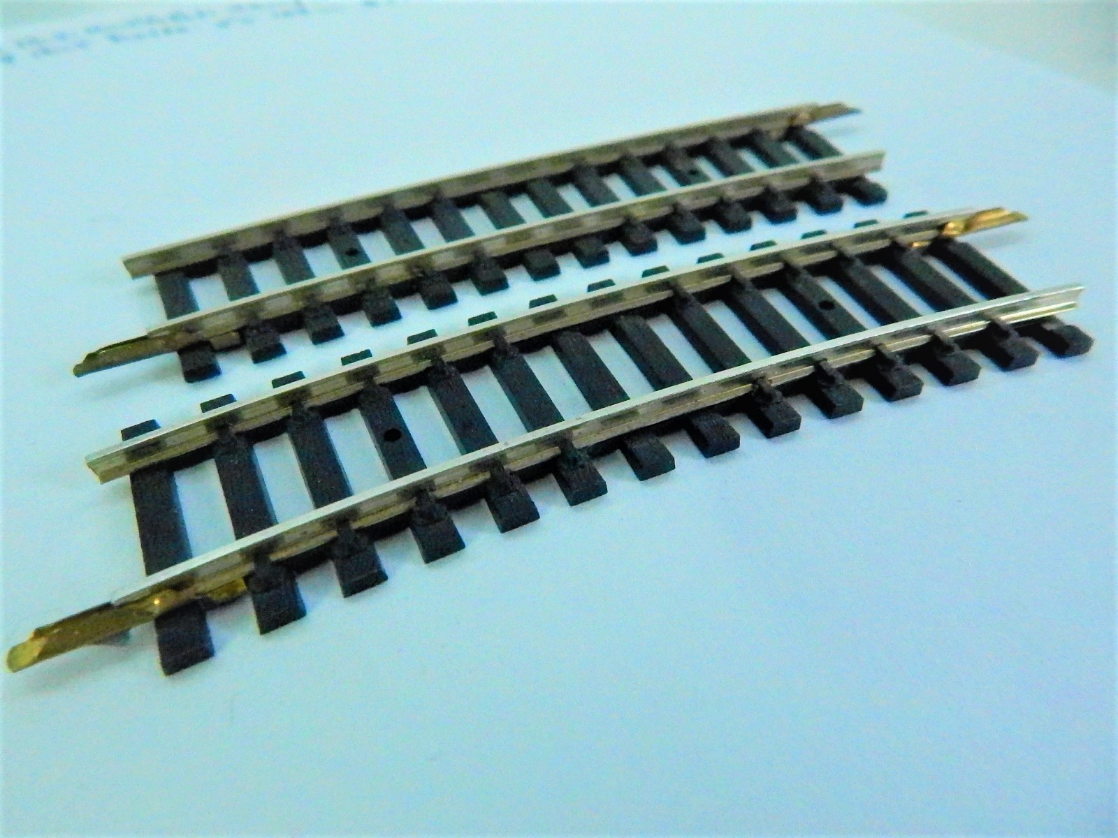 Lot de rails courbes en maillechort R385mm 28 traverses références 4870 modélisme HO 1/87 JOUEF | Rakuten