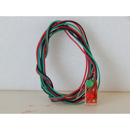 Une platine électronique 3 leds : vert, rouge et jaune pour feu et nacelle Jouef - HO