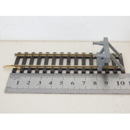 UN BUTOIR GRIS JOUEF RAILS EN LAITON HO