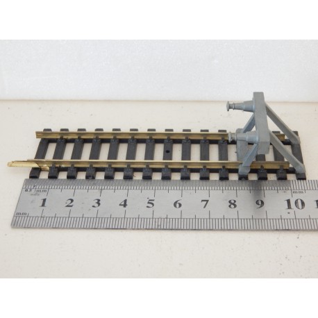 UN BUTOIR GRIS JOUEF RAILS EN LAITON HO