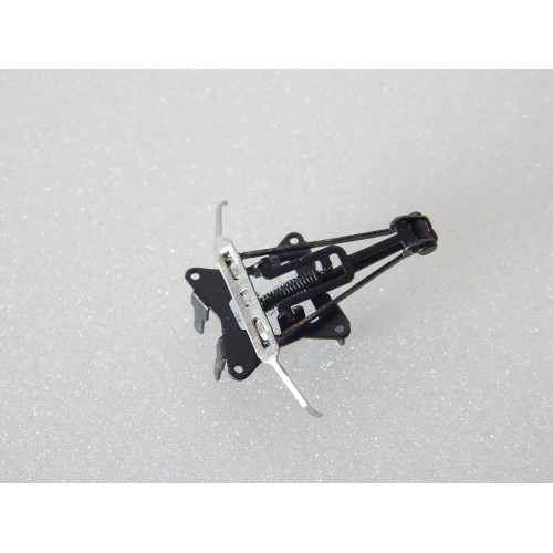 UN PANTOGRAPHE UNIJAMBISTE EN METAL NOIR DE LOCOMOTIVE JOUEF - HO 