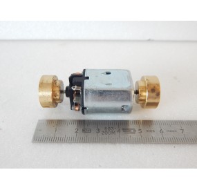 FLEISCHMANN MOTEUR AVEC VOLANT INERTIE DESTINATION INCONNUE HO 12 VOLTS