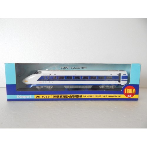 MAQUETTE DIAPET REF DK - 7039 MOTRICE STATIQUE TRAIN RAPIDE