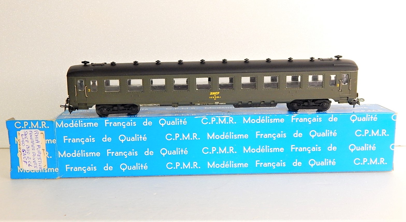 HORNBY HO VOITURE VOYAGEUR FORESTIER 2e CLASSE SNCF B10 53150 PARIS LYON AMENAGÉ - Collection