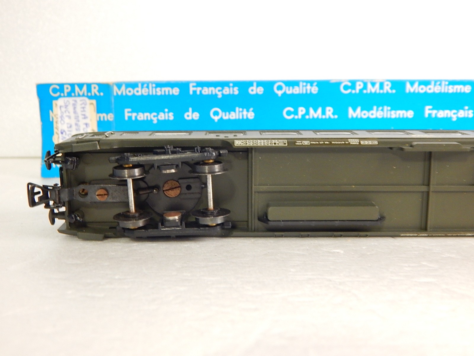 HO RMA VOITURE SNCF DEV Uic 2e classe 51 87 20 80 451 8 EUR 25,00