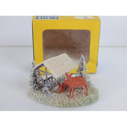 PREISER 962 MAQUETTE BOITE AVEC CHEVREUILS ET MANGEOIRE HO