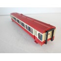 JOUEF UNE CAISSE DE REMORQUE EAD ROUGE CREME HO BON ETAT