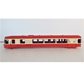 JOUEF UNE CAISSE DE MOTICE EAD ROUGE CREME HO BON ETAT