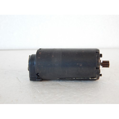 1 MOTEUR TYPE SAUCISSON ALU SIMPLE AXES 12 VOLTS JOUEF HO