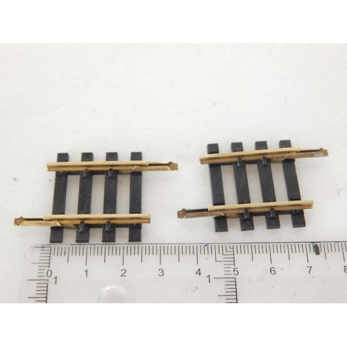 réf 4758 DEUX RAILS DROIT LAITON 1/8 QUATRE 4 TRAVERS 29,5 mm JOUEF - HO