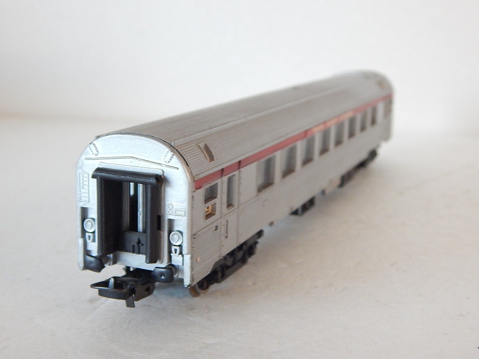 JOUEF Référence 451 - SUPER WAGON VOYAGEURS 1 ERE CLASSE (boite d'origine) - Modélisme