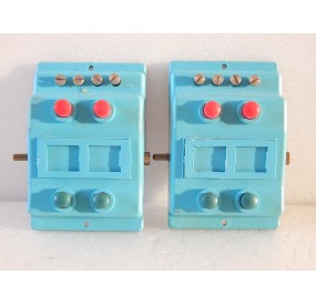 2 BOITIERS COMMANDE A IMPULTION COMMANDE ACCESSOIRES TOUTE ECHELLE