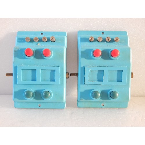 2 BOITIERS COMMANDE A IMPULTION COMMANDE ACCESSOIRES TOUTE ECHELLE