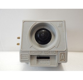 JOUEF EMETEUR DE TRACTION A JOUEF MATIC HO TRES BON ETAT SANS BOITE
