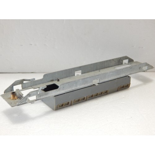 Châssis métal nu pour CC 40101 sans fils avec carter inf Jouef - HO