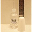 Réf 4805 UNE BURETTE D' HUILE 10 ml VASELINE EMBOUT SERINGUE HO TOUTES ECHELLES