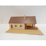 JOUEF MAQUETTE LONGERE EN BON ETAT HO