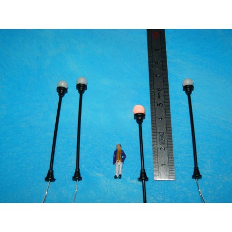 10 lampadaires simple globes - HO