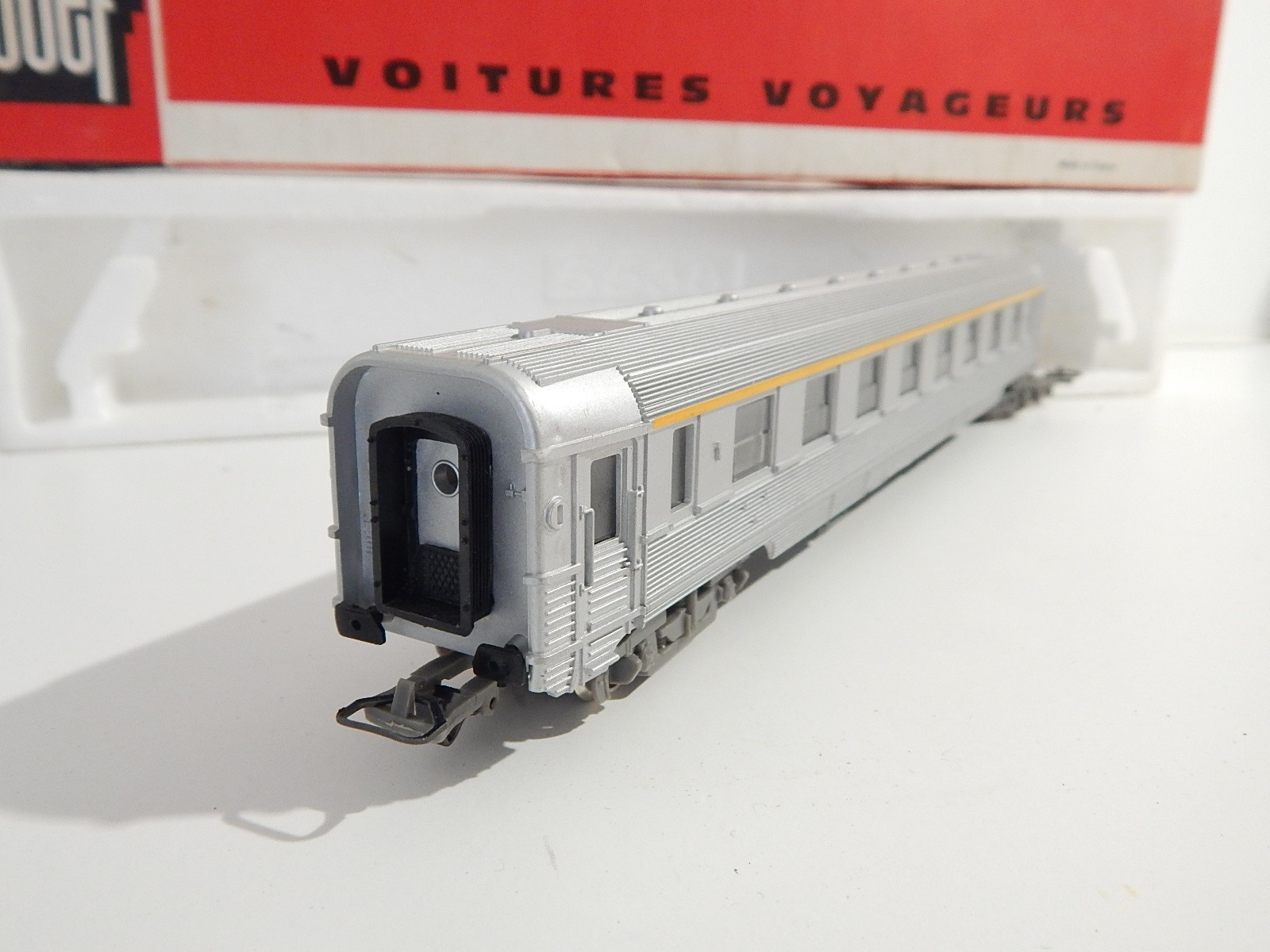 WAGON JOUEF VOYAGEURS 1ère Classe DEV SNCF A9 Paris Bucarest Référence